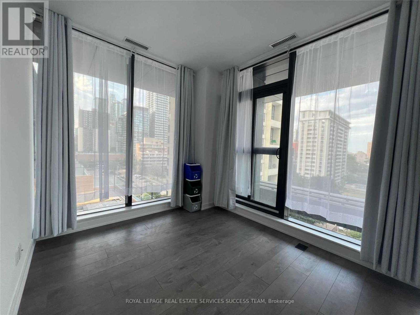 701 - 501 Yonge Street, Toronto, Ontario  M4Y 1Y4 - Photo 9 - C13716298