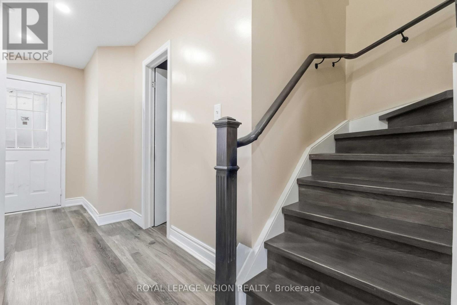 1815 Dalhousie Crescent, Oshawa, Ontario L1G 8C5 - Photo 11 - E13716332