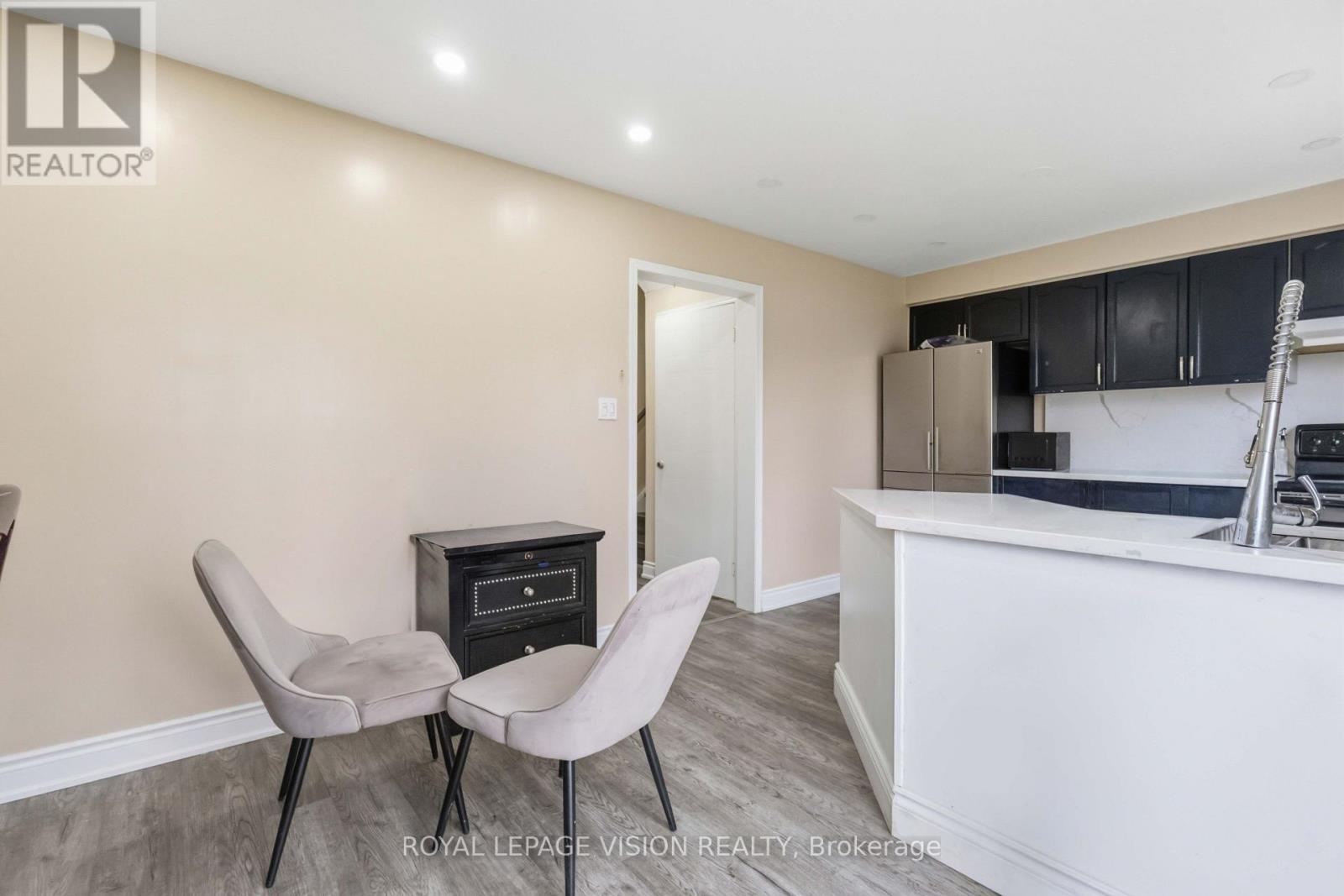 1815 Dalhousie Crescent, Oshawa, Ontario L1G 8C5 - Photo 18 - E13716332