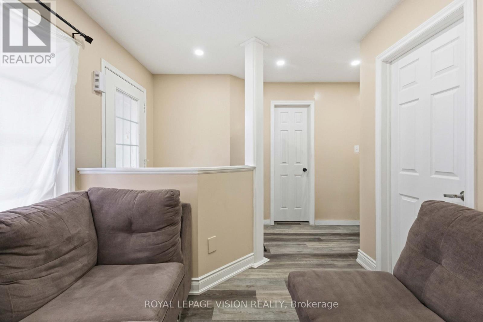 1815 Dalhousie Crescent, Oshawa, Ontario L1G 8C5 - Photo 7 - E13716332