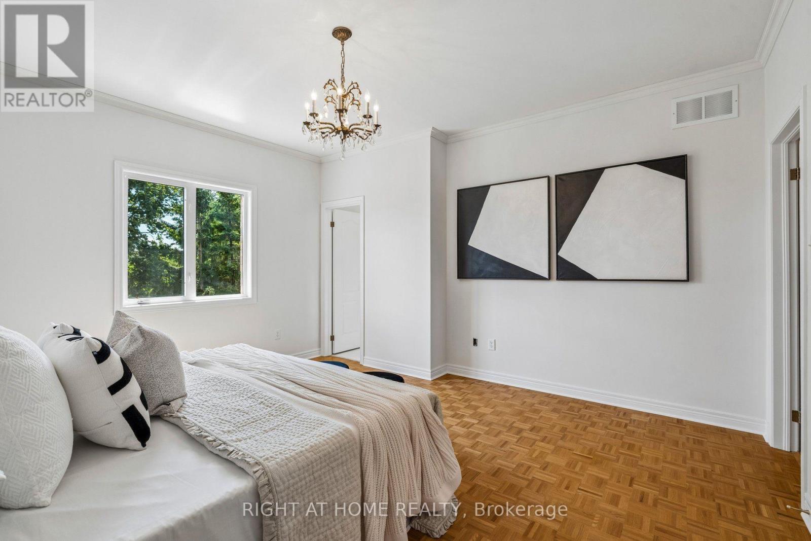 251 Sonoma Boulevard, Vaughan, Ontario  L4H 1R5 - Photo 18 - N13716362