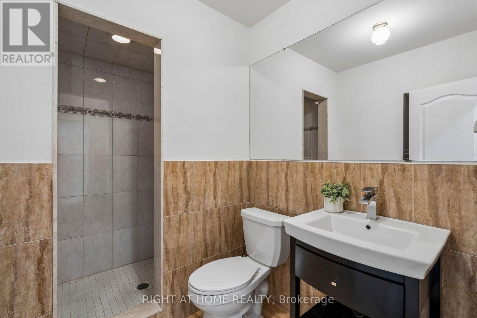 251 Sonoma Boulevard, Vaughan, Ontario  L4H 1R5 - Photo 32 - N13716362