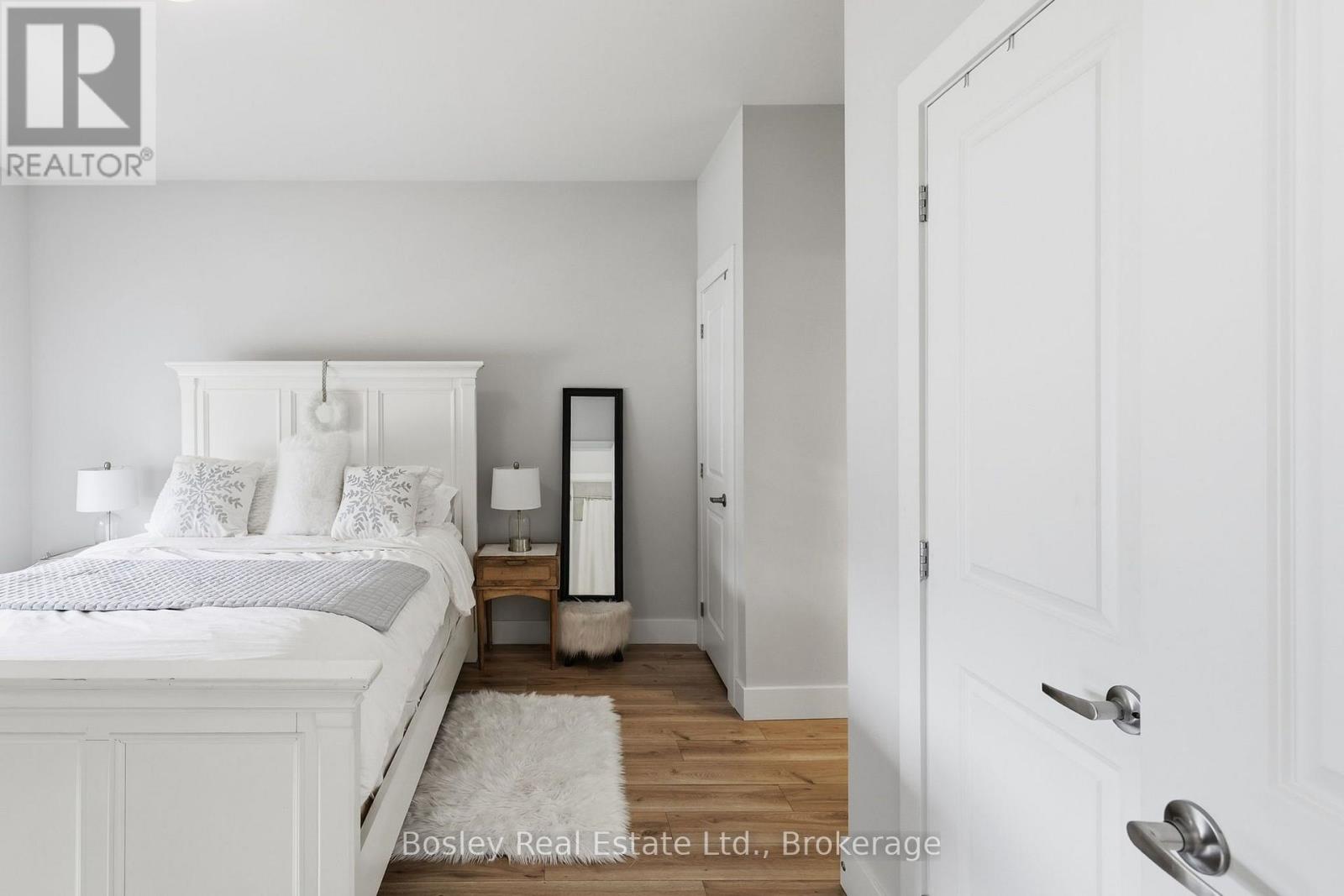 104 Sycamore Street, Blue Mountains, Ontario  L9Y 5S9 - Photo 7 - X13716318
