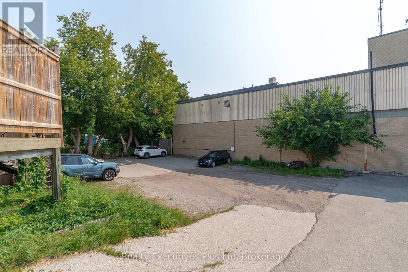 83 Surrey Street E, Guelph (Downtown), Ontario  N1H 3P7 - Photo 17 - X13716374