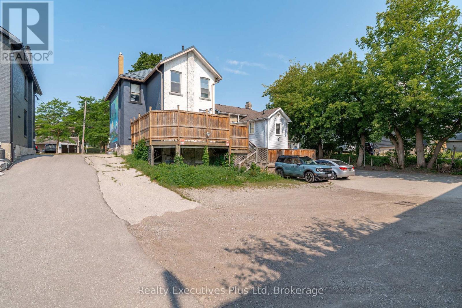 83 Surrey Street E, Guelph (Downtown), Ontario  N1H 3P7 - Photo 18 - X13716374