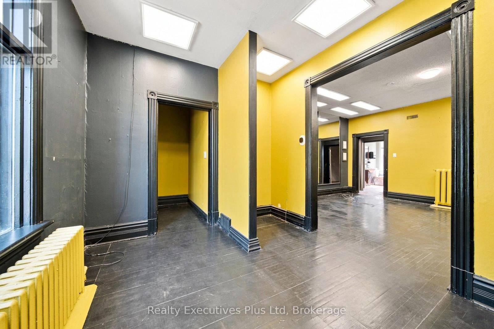 83 Surrey Street E, Guelph (Downtown), Ontario  N1H 3P7 - Photo 7 - X13716374