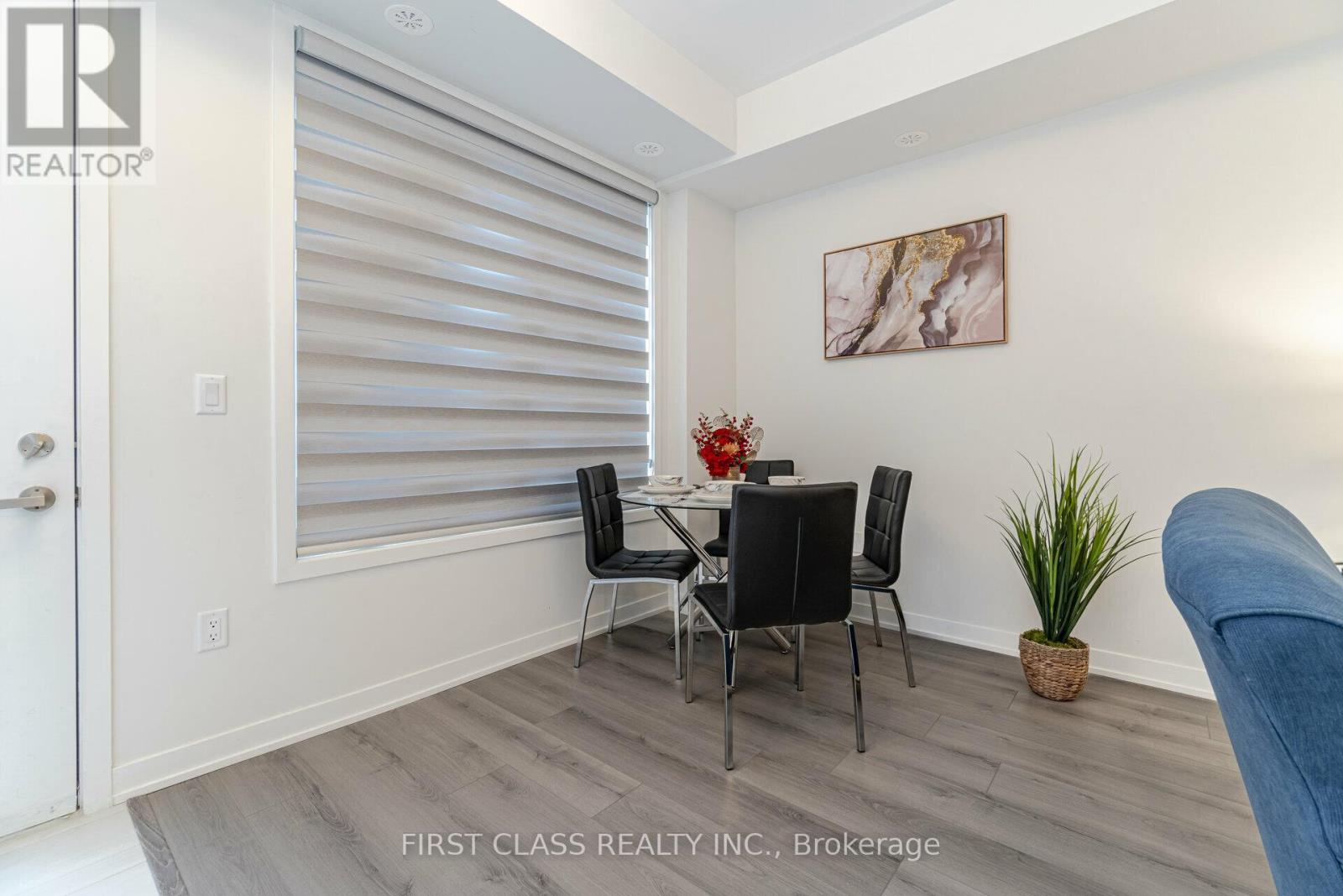 30 - 3405 Ridgeway Drive, Mississauga, Ontario  L5L 5T3 - Photo 9 - W13716304