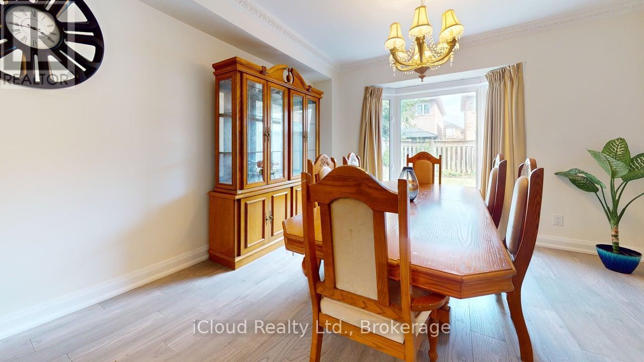 71 Tufton Crescent, Brampton, Ontario  L7A 3J2 - Photo 5 - W13716340