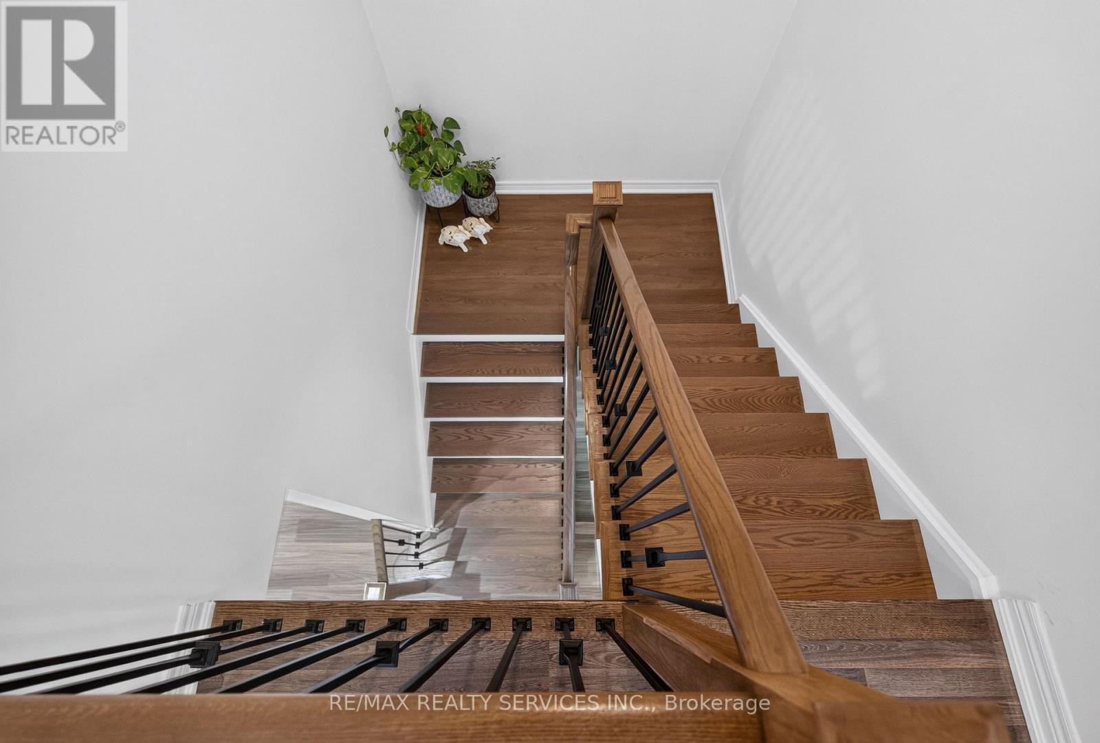 15 Bonnie Braes Drive, Brampton, Ontario  L6Y 0X5 - Photo 24 - W13716350