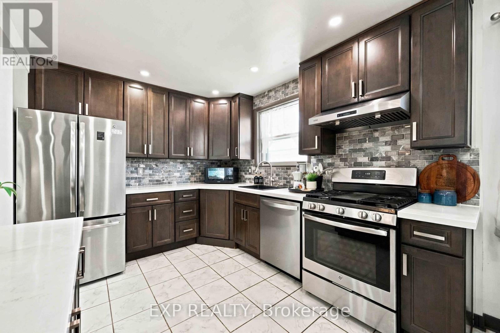 57 Brisco Street, Brampton, Ontario  L6V 1X1 - Photo 16 - W13716358
