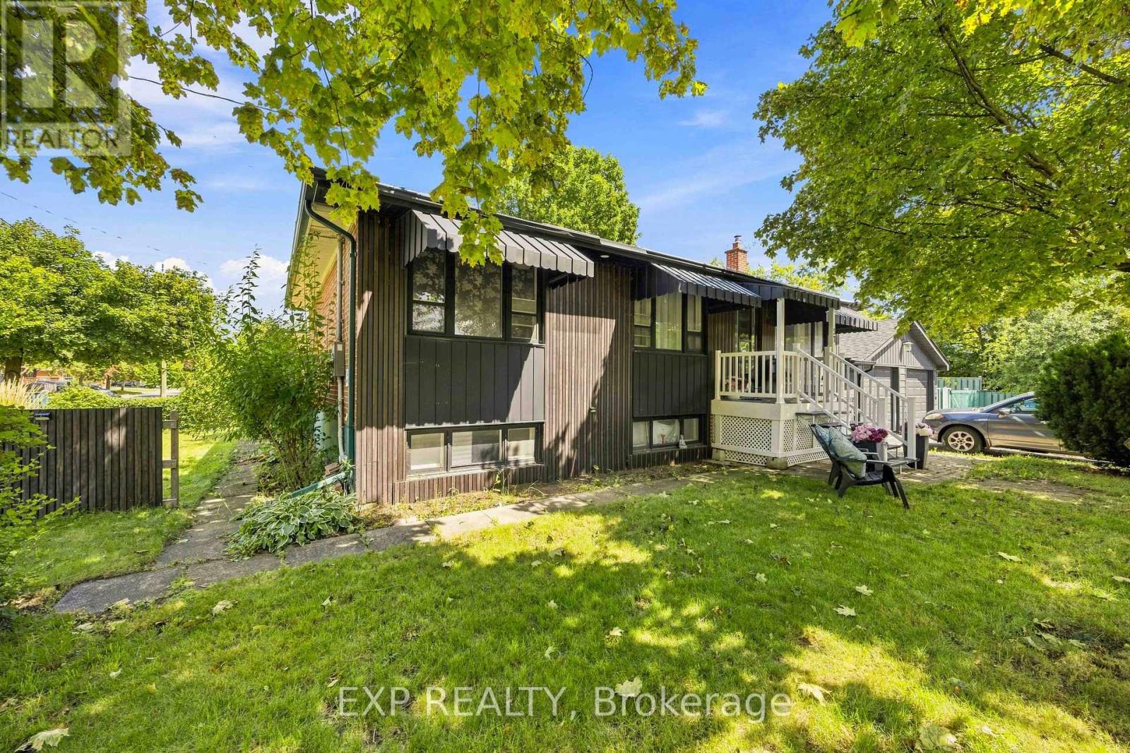 57 Brisco Street, Brampton, Ontario  L6V 1X1 - Photo 5 - W13716358