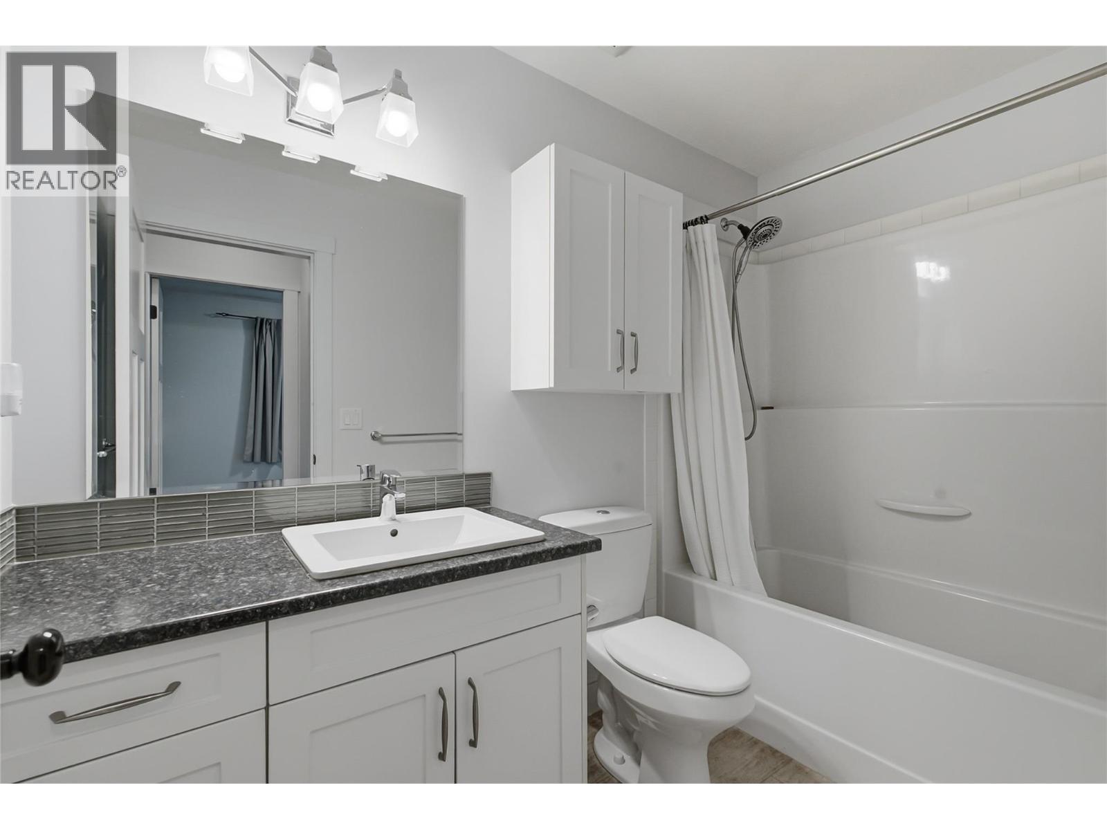 560 Christleton Avenue, Kelowna, British Columbia  V1Y 5J2 - Photo 27 - 10397230