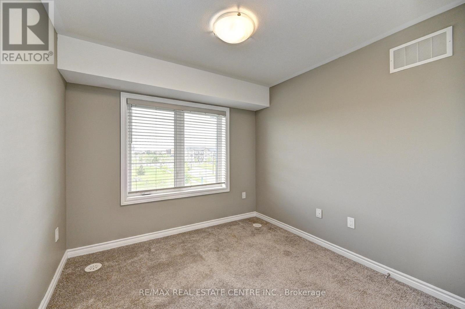 102 Wheat Lane, Kitchener, Ontario  N2R 0R6 - Photo 39 - X13716306