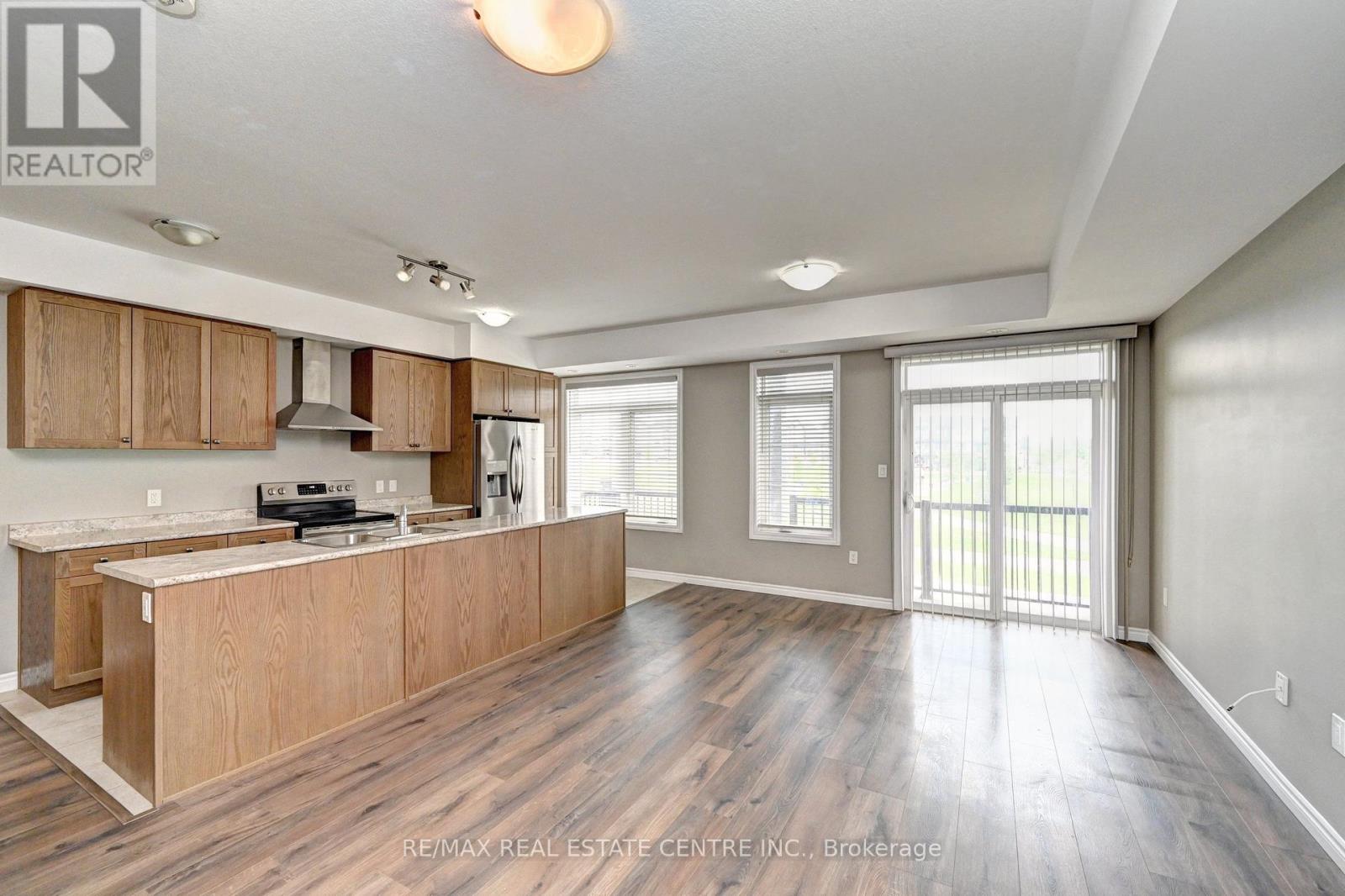 102 Wheat Lane, Kitchener, Ontario  N2R 0R6 - Photo 9 - X13716306