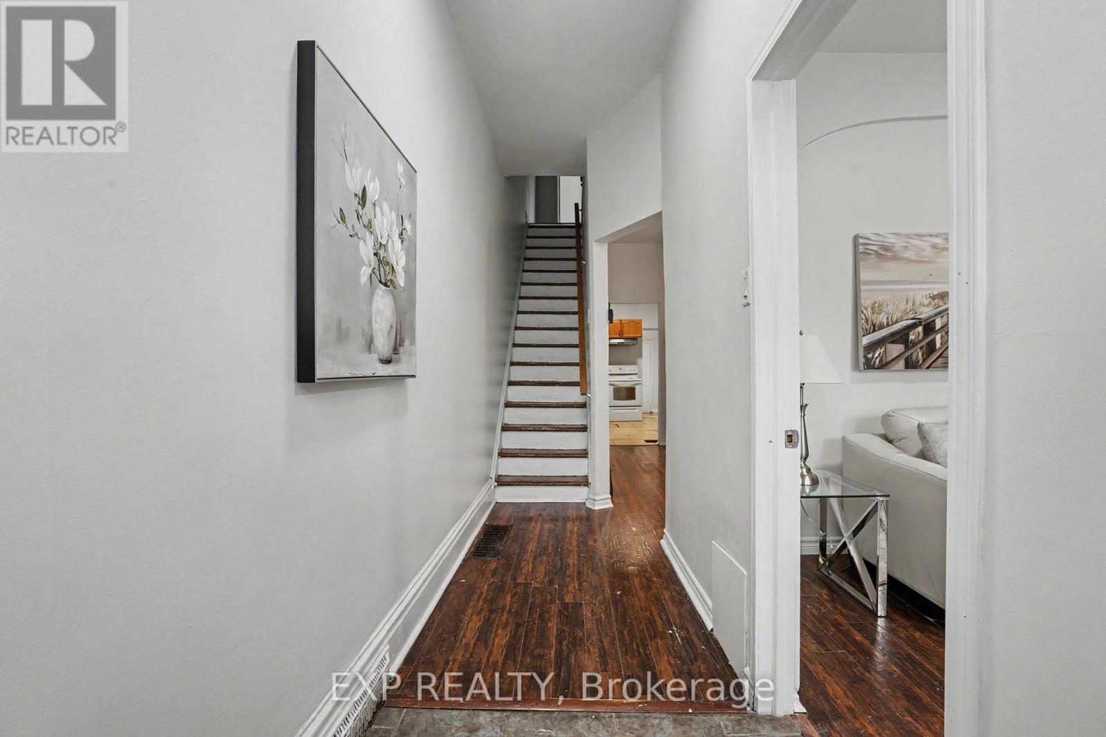 52 Cathcart Street, Hamilton, Ontario  L8R 1M5 - Photo 5 - X13716364
