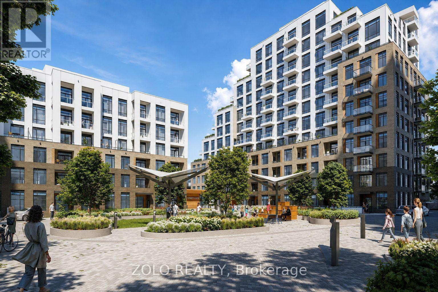 121 - 8 BEVERLEY GLEN BOULEVARD, Vaughan, Ontario