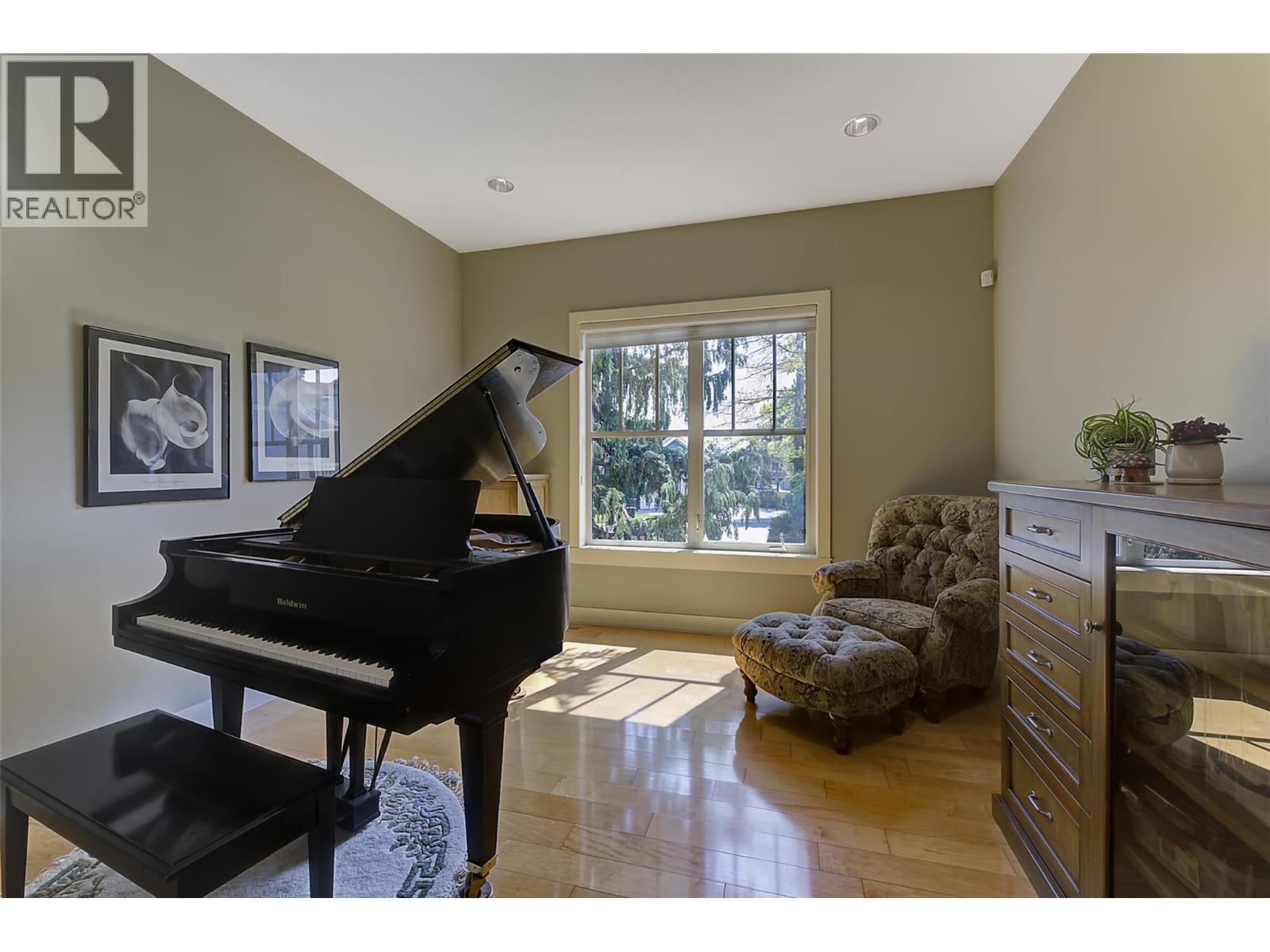 182 Terrace Hill Court, Kelowna, British Columbia  V1V 2T2 - Photo 27 - 10397516