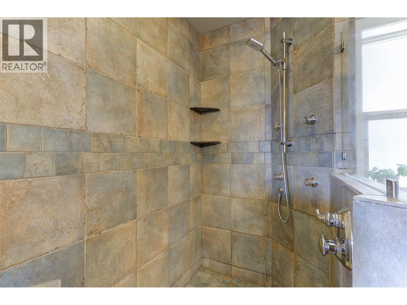 182 Terrace Hill Court, Kelowna, British Columbia  V1V 2T2 - Photo 52 - 10397516