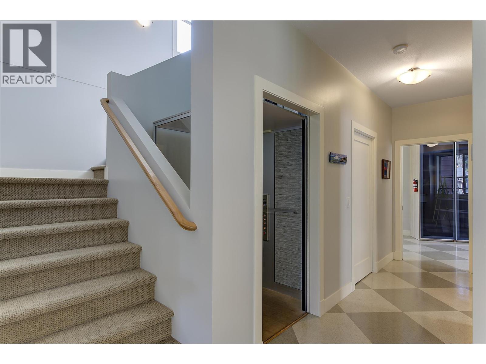 182 Terrace Hill Court, Kelowna, British Columbia  V1V 2T2 - Photo 71 - 10397516