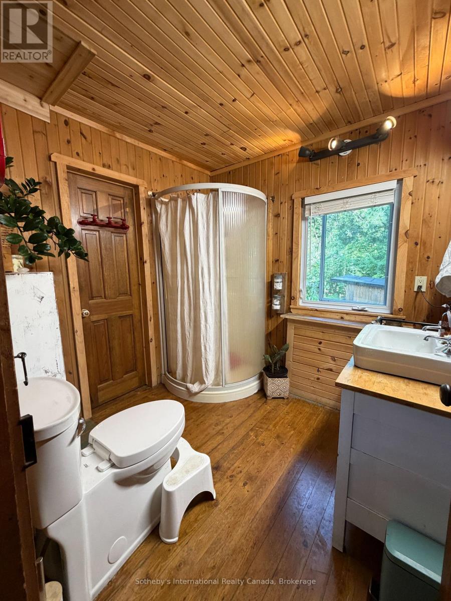 1209 North Kahshe Lake Road, Gravenhurst, Ontario  P0E 1G0 - Photo 18 - X13712084