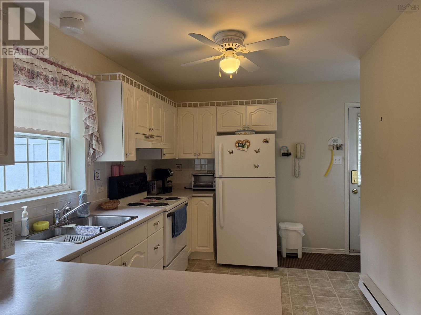 164 Duke Street, Trenton, Nova Scotia  B0K 1X0 - Photo 3 - 202621613