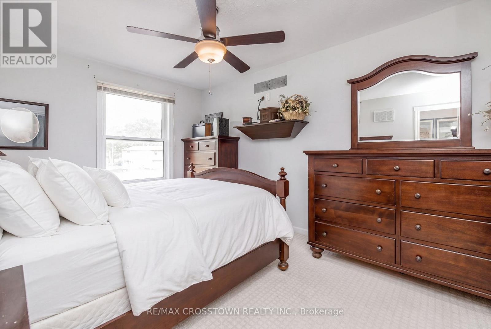 6 Ashdale Court, Barrie, Ontario  L4M 5B5 - Photo 26 - S13716046