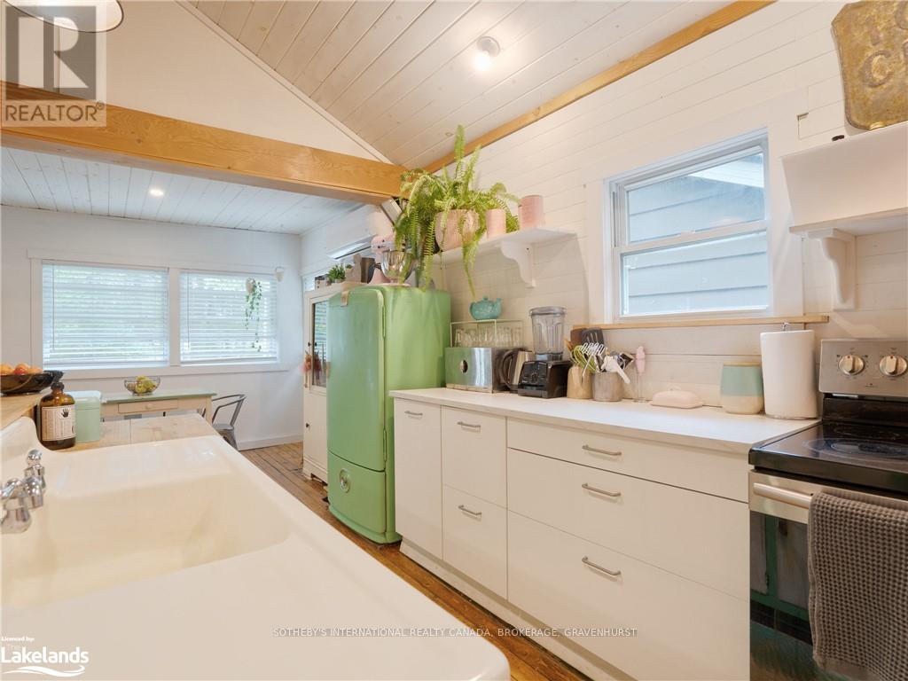 1209 North Kahshe Lake Road, Gravenhurst, Ontario  P0E 1G0 - Photo 25 - X13712084