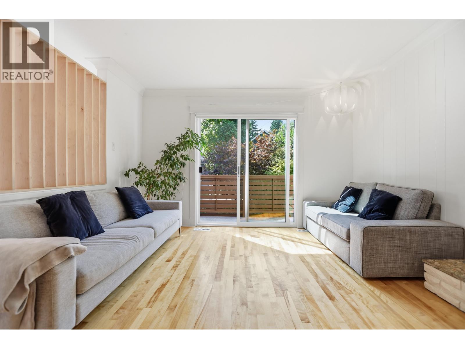 375 E 28th Avenue, Vancouver, British Columbia V5V 2M8 - Photo 3 - R3159295