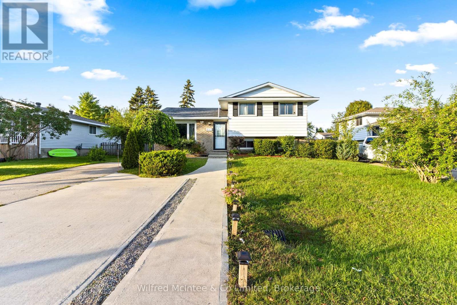 517 Wales Drive, Saugeen Shores, Ontario  N0H 2C1 - Photo 3 - X13716408