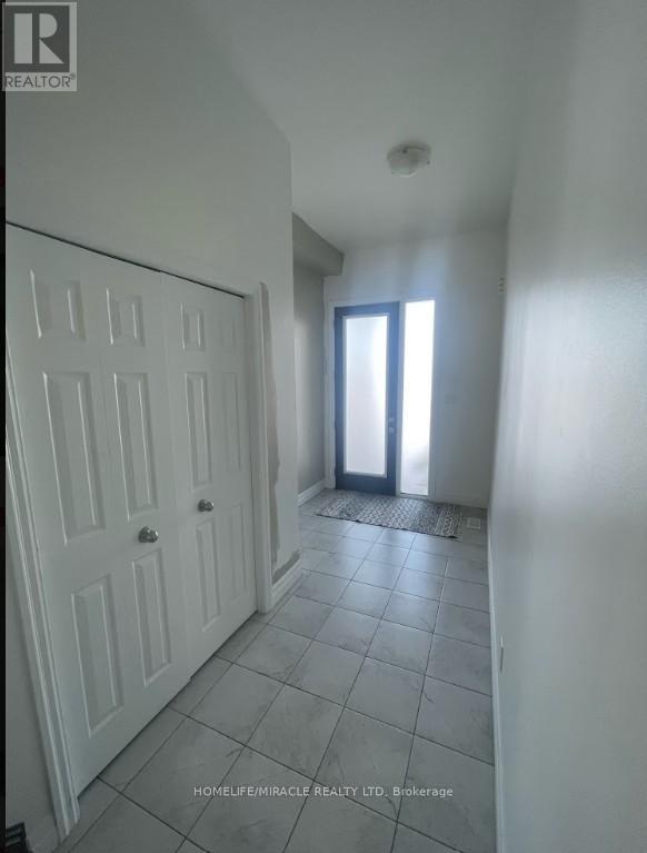 99 Saddlebrook Court, Kitchener, Ontario N2R 0P6 - Photo 23 - X13716086
