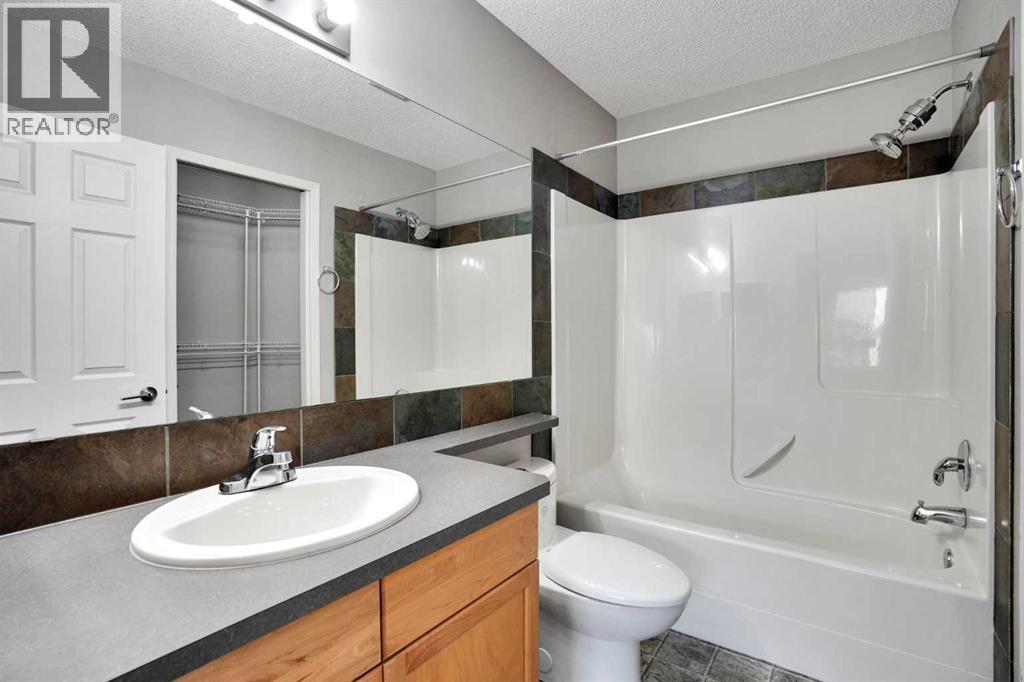 78 Everglen Way SW, Calgary, Alberta  T2Y 5G3 - Photo 38 - A2339726