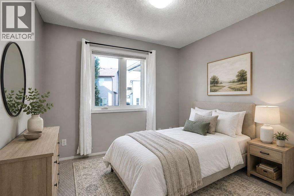 78 Everglen Way SW, Calgary, Alberta  T2Y 5G3 - Photo 11 - A2339726