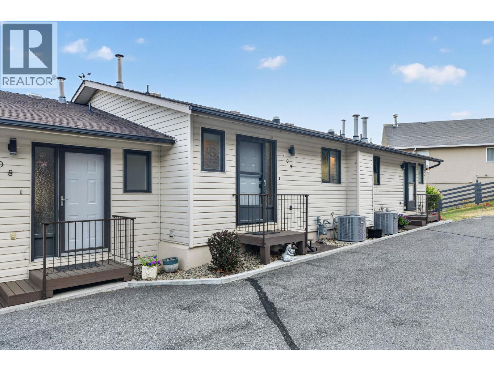 5970 Princess Street Unit# 109, Peachland, British Columbia  V0H 1X7 - Photo 4 - 10398823