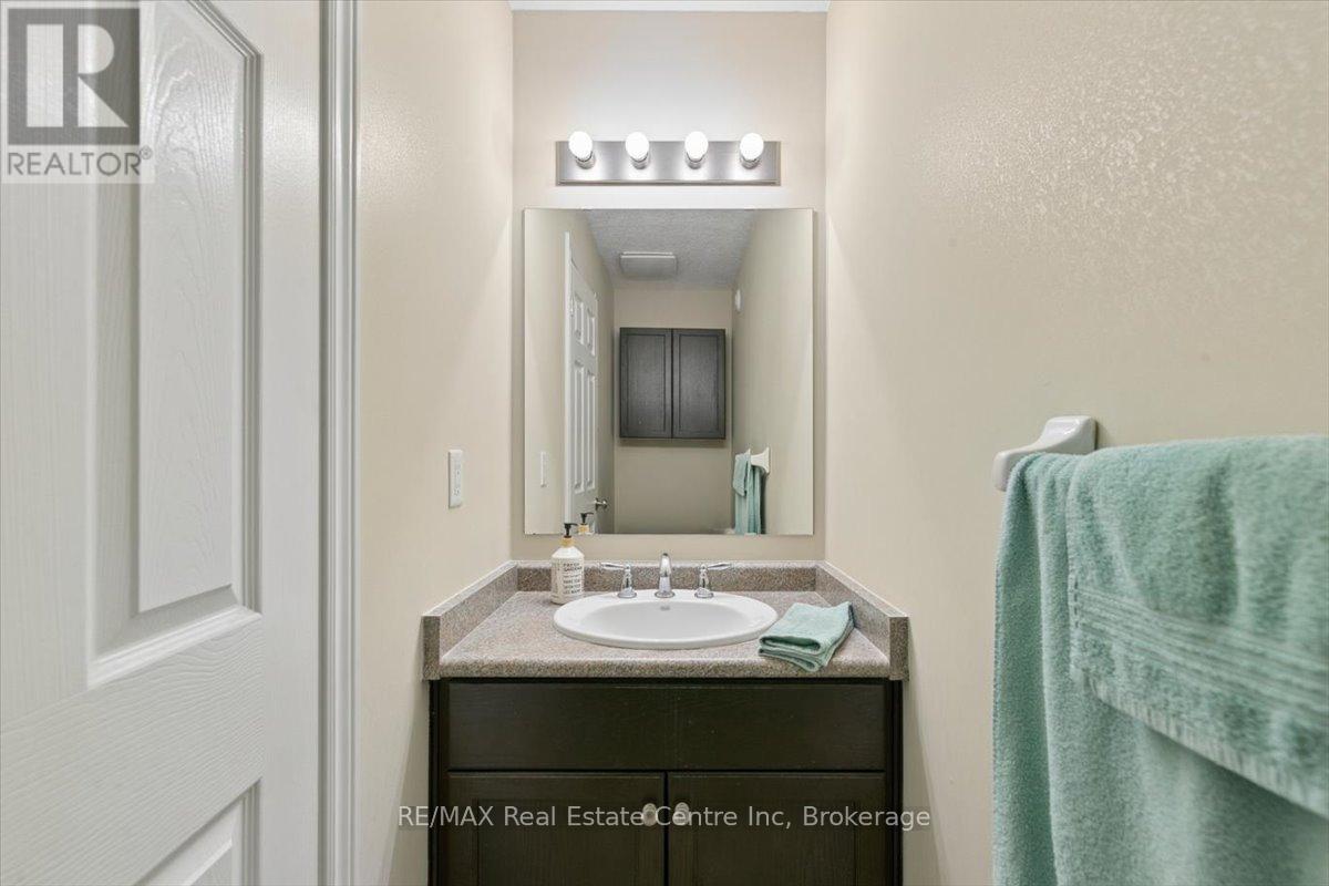 128 Ingram Drive, Guelph, Ontario  N1E 0M6 - Photo 21 - X13713896
