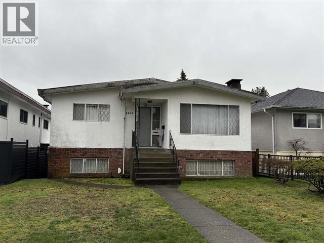 2894 E 43RD AVENUE, Vancouver, British Columbia