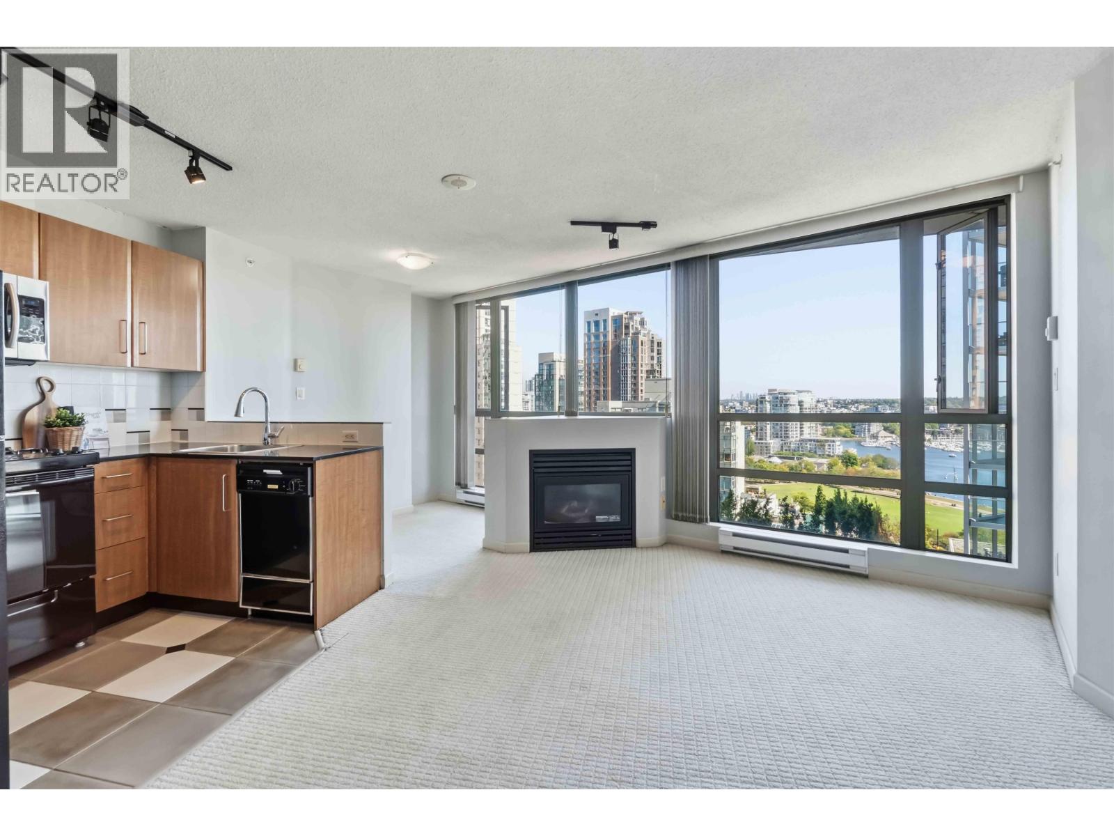 1710 501 Pacific Street, Vancouver, British Columbia  V6Z 2X6 - Photo 2 - R3159182