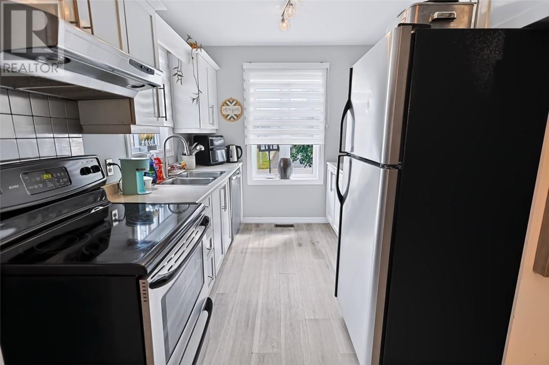 214 Benita Boulevard, Greater Sudbury, Ontario  P3A 5Z5 - Photo 17 - 2130041