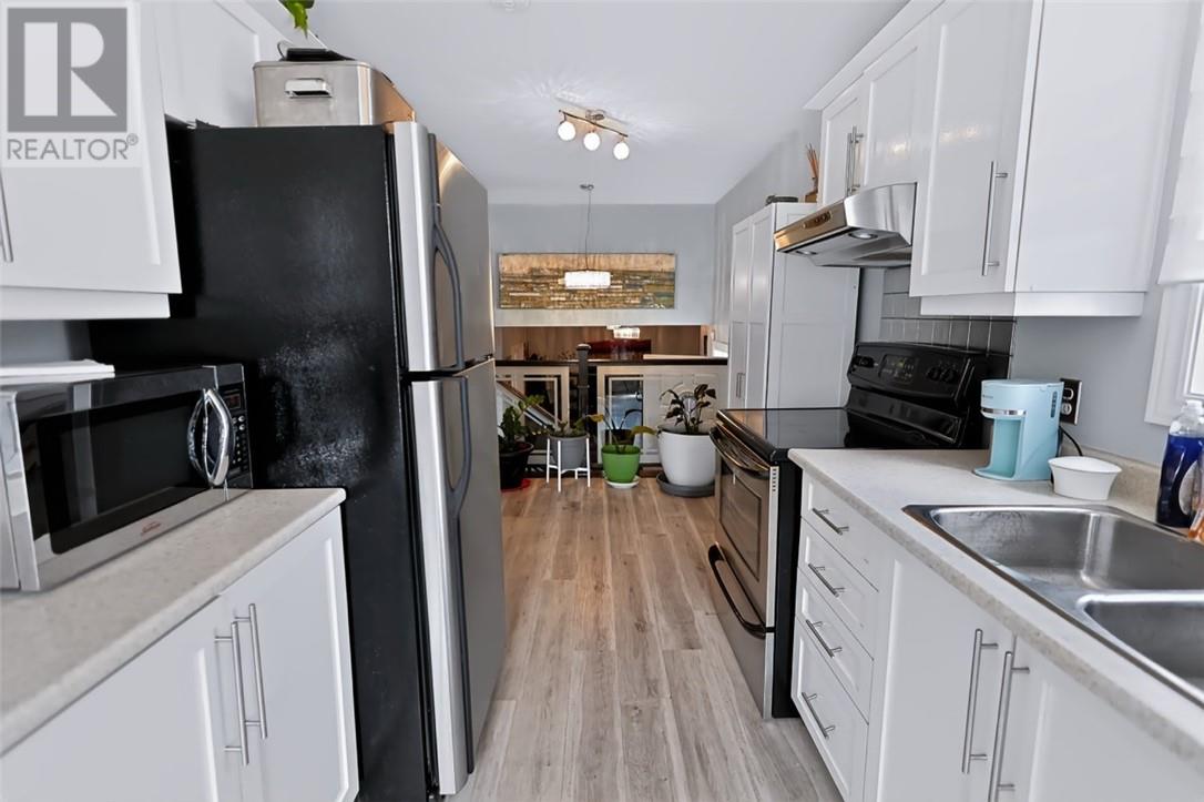 214 Benita Boulevard, Greater Sudbury, Ontario  P3A 5Z5 - Photo 18 - 2130041