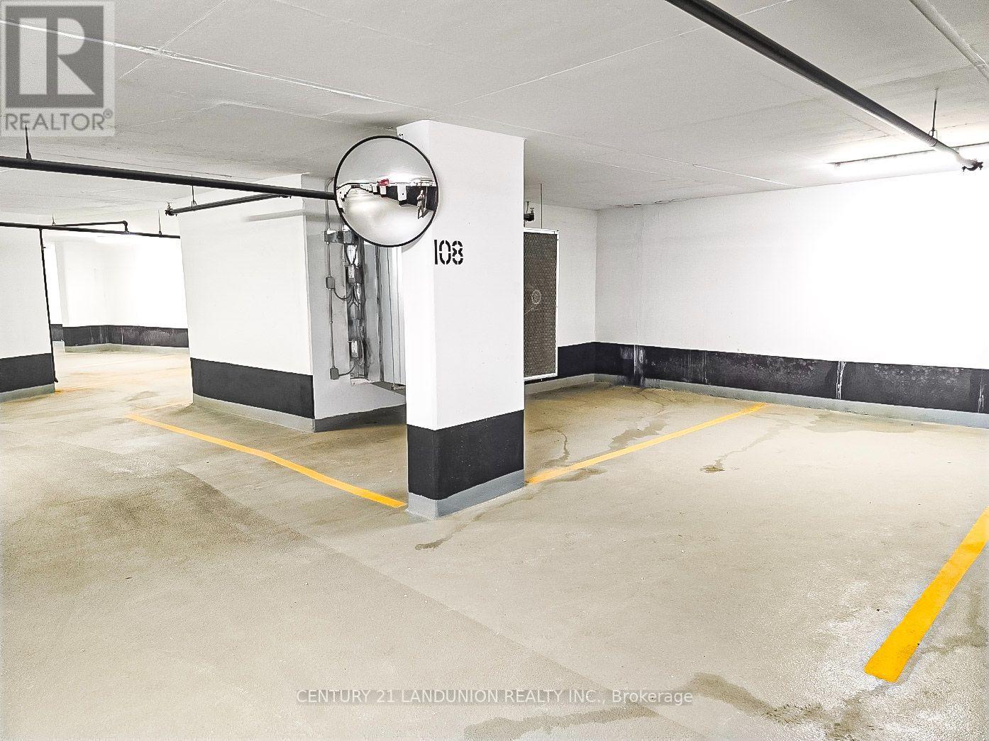 1312 - 4010 Eglinton Avenue W, Toronto, Ontario  M9A 0G5 - Photo 9 - W13689236