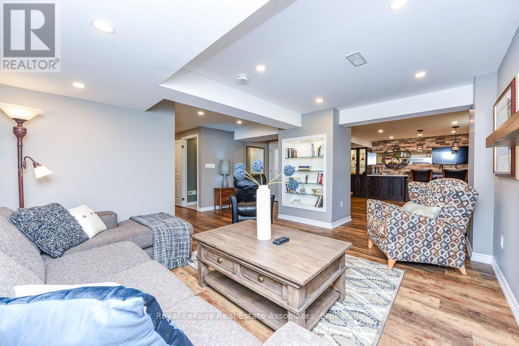 4 Abelia Street, Brampton, Ontario  L6R 3W9 - Photo 22 - W13716074