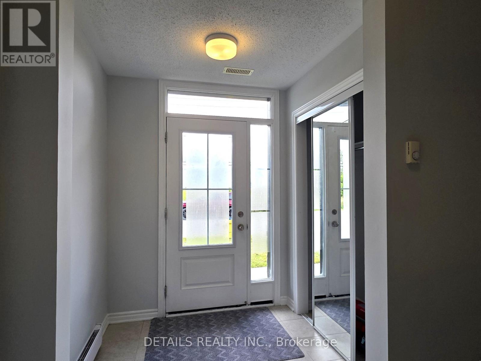 203 Hibernian Walk, Ottawa, Ontario K2V 0R6 - Photo 3 - X13716420