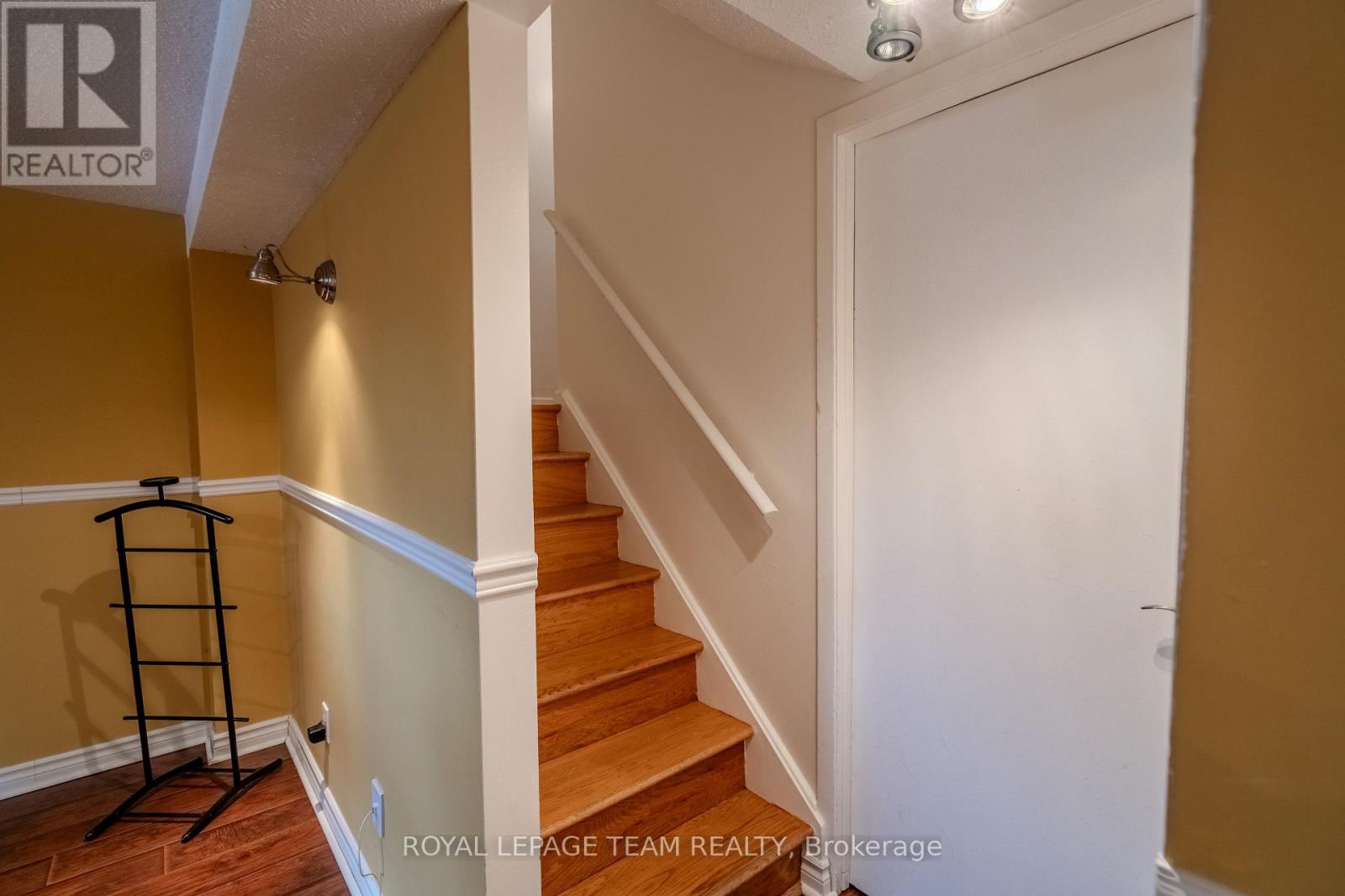 B - 2 Larkshire Lane, Ottawa, Ontario K2J 1Y6 - Photo 23 - X13716428
