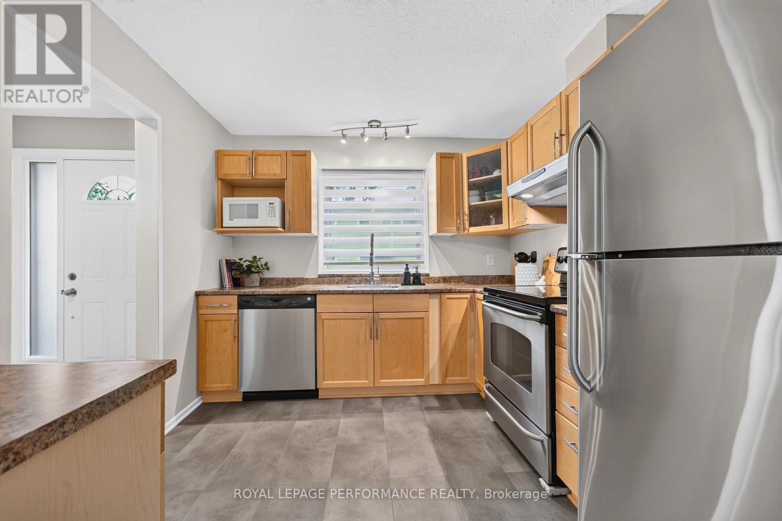 (175) - 3903e Old Richmond Road, Ottawa, Ontario K2H 8T8 - Photo 4 - X13716450