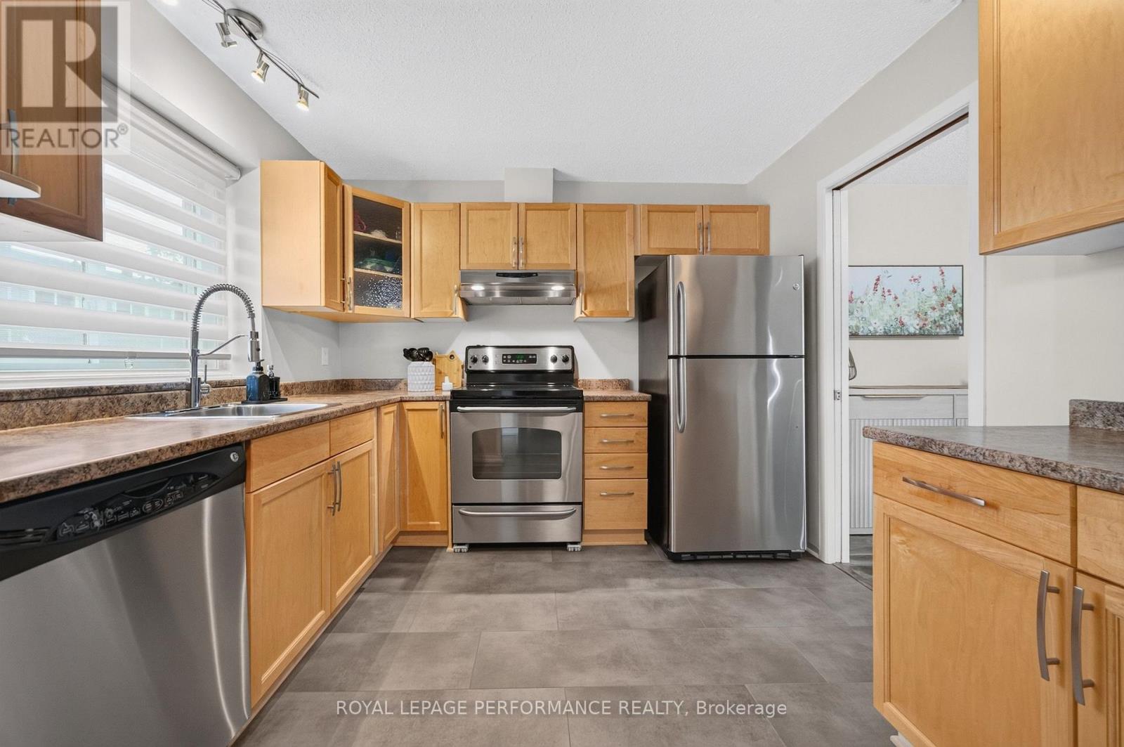 (175) - 3903e Old Richmond Road, Ottawa, Ontario K2H 8T8 - Photo 7 - X13716450