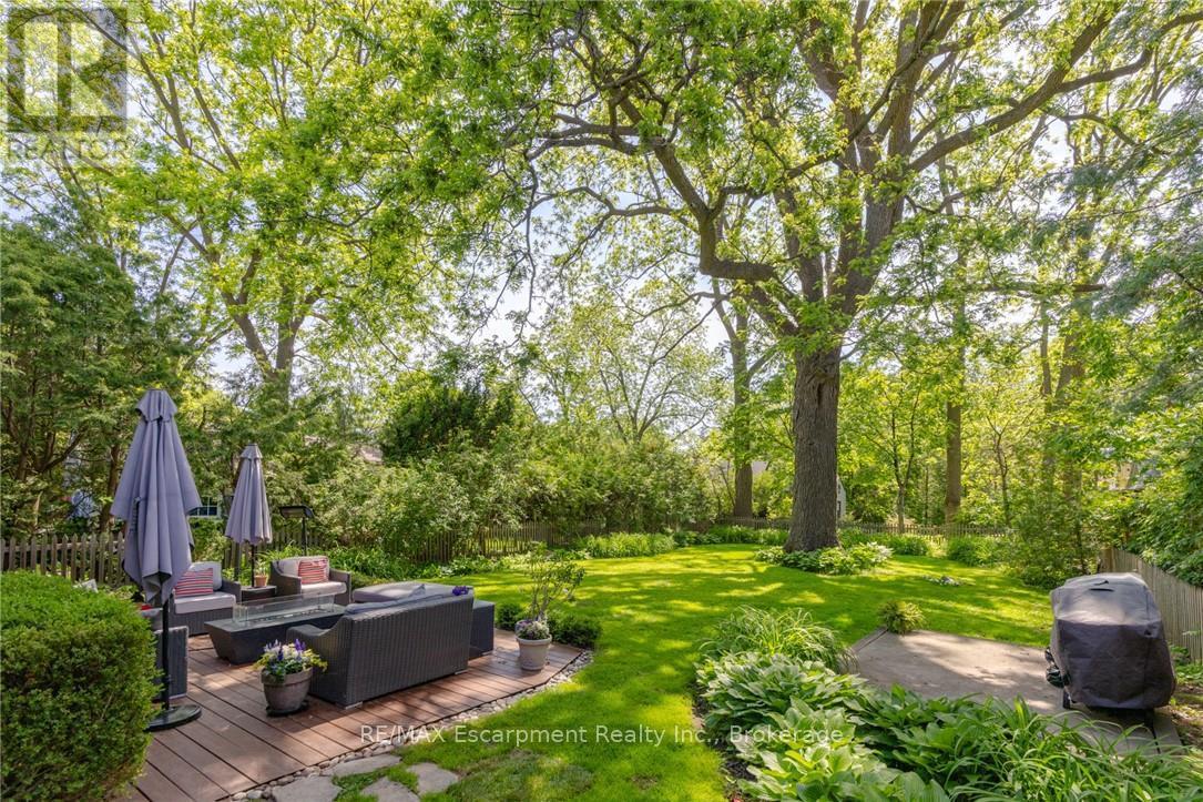 332 Palmer Avenue, Oakville, Ontario  L6J 1T3 - Photo 37 - W13716436