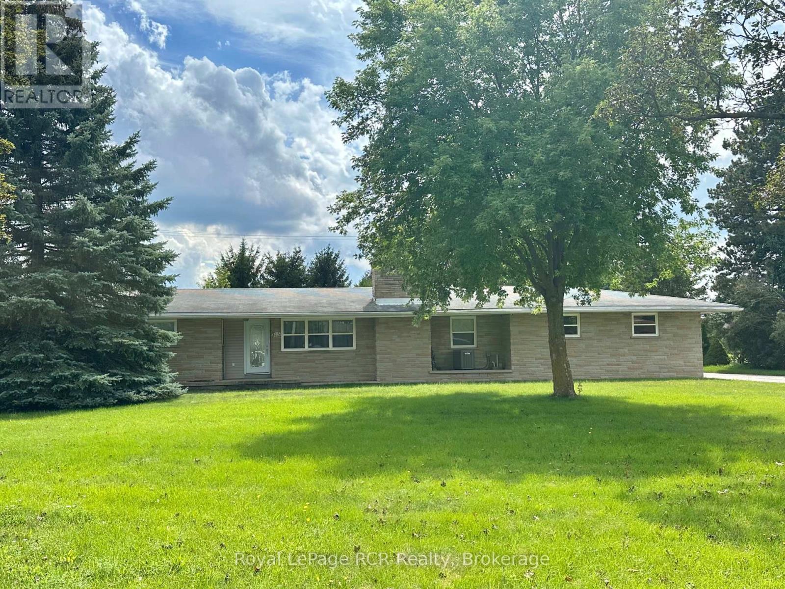 315 2nd Street, Hanover, Ontario  N4N 1A4 - Photo 3 - X13716462