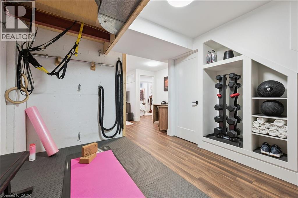 45 Quinte Crescent, Kitchener, Ontario  N2A 3J8 - Photo 32 - 40857798