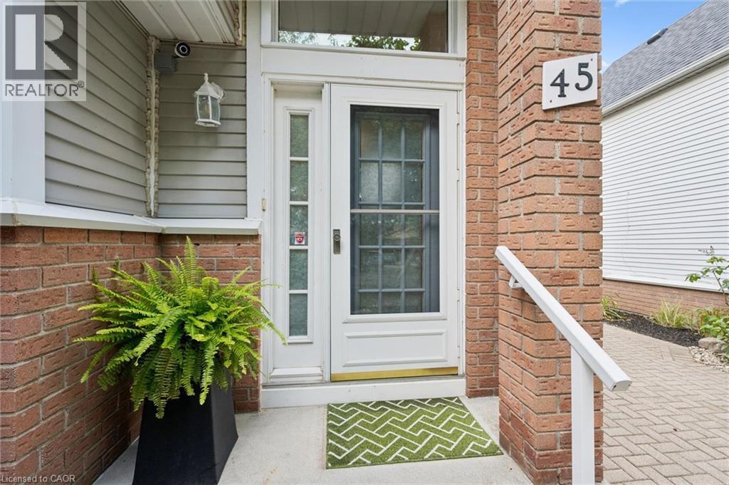 45 Quinte Crescent, Kitchener, Ontario  N2A 3J8 - Photo 7 - 40857798