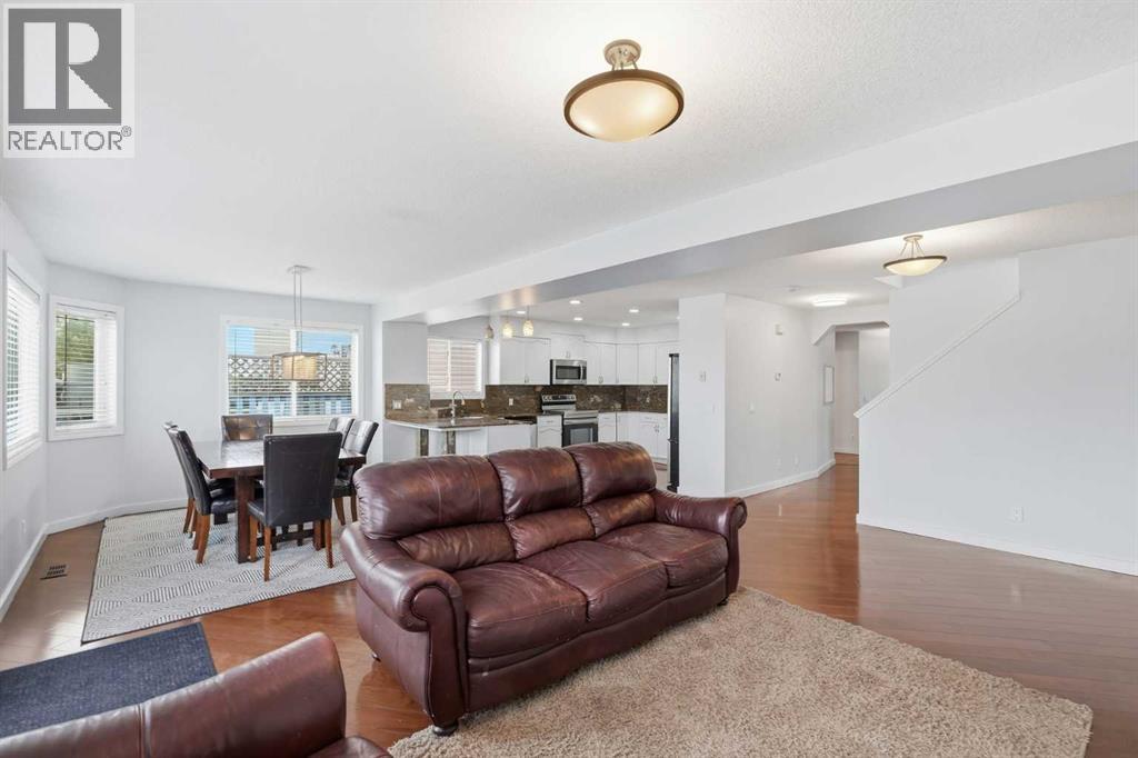 167 Harvest Glen Way NE, Calgary, Alberta  T3K 4J4 - Photo 4 - A2337945