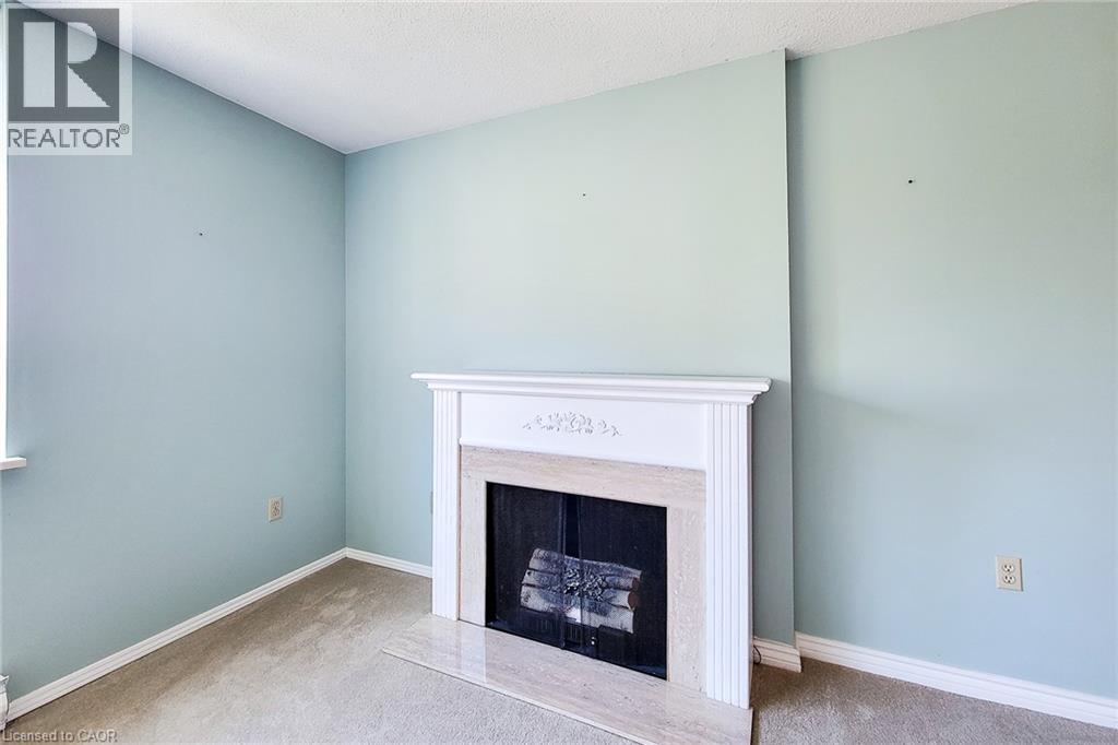 28 Robinson Street N Unit# 405, Grimsby, Ontario  L3M 3C9 - Photo 12 - 40858544